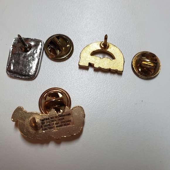 📍👼⛪✝️ Religious Brooch Pin Bundle of 3 - Picture 3 of 8